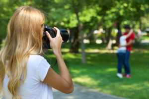 �T��ł͈�����̓f�X�N�����|�����A������̃��p�[�g���[�𑝂₵�����E�`�����Ƃ��A�T��ɋ���������|�����肰�Ȃ���`���A�j���ɖ����������Ă��܂��B